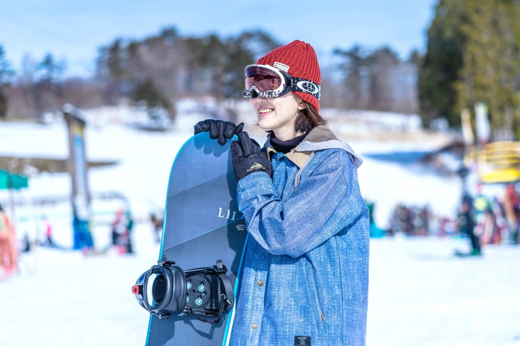 スキー場に何を着て行くべき？ 準備するもの、借りられるもの。 | ［岐阜県郡上市］アウトドア専門の観光WEBサイト - GUJO Outdoor  Experiences