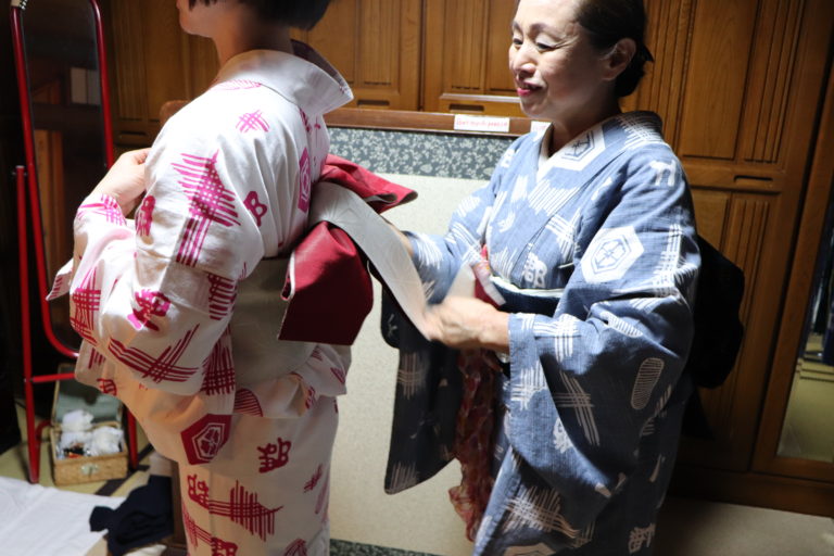 石山呉服店03