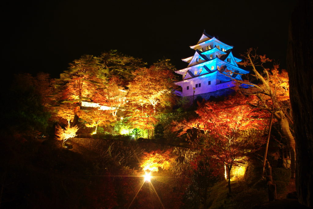 4 Best Spots to See Autumn Leaves in Gujo!_05