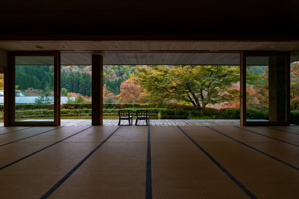 4 Best Spots to See Autumn Leaves in Gujo!_11